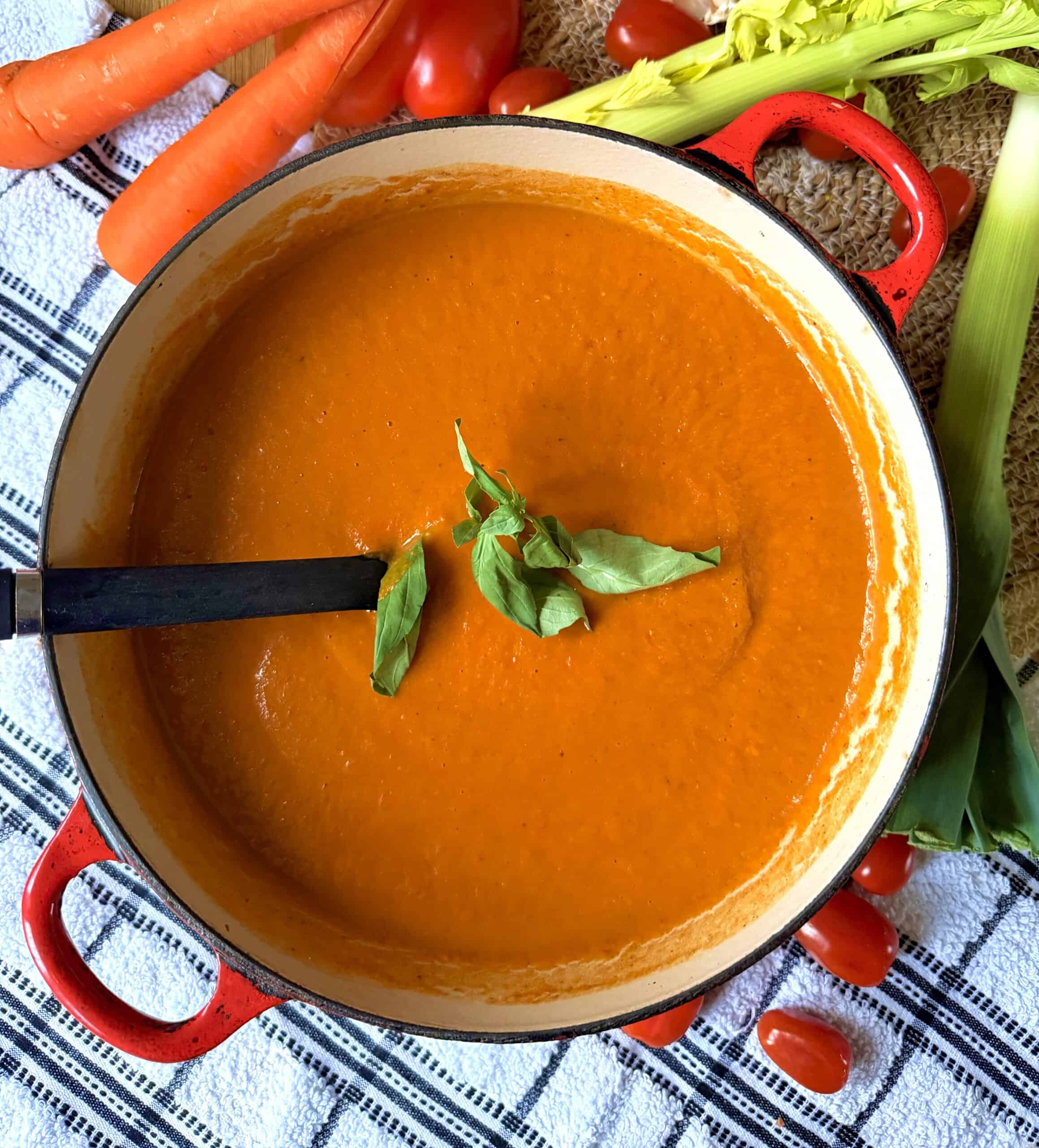 hidden vegetable tomato sauce