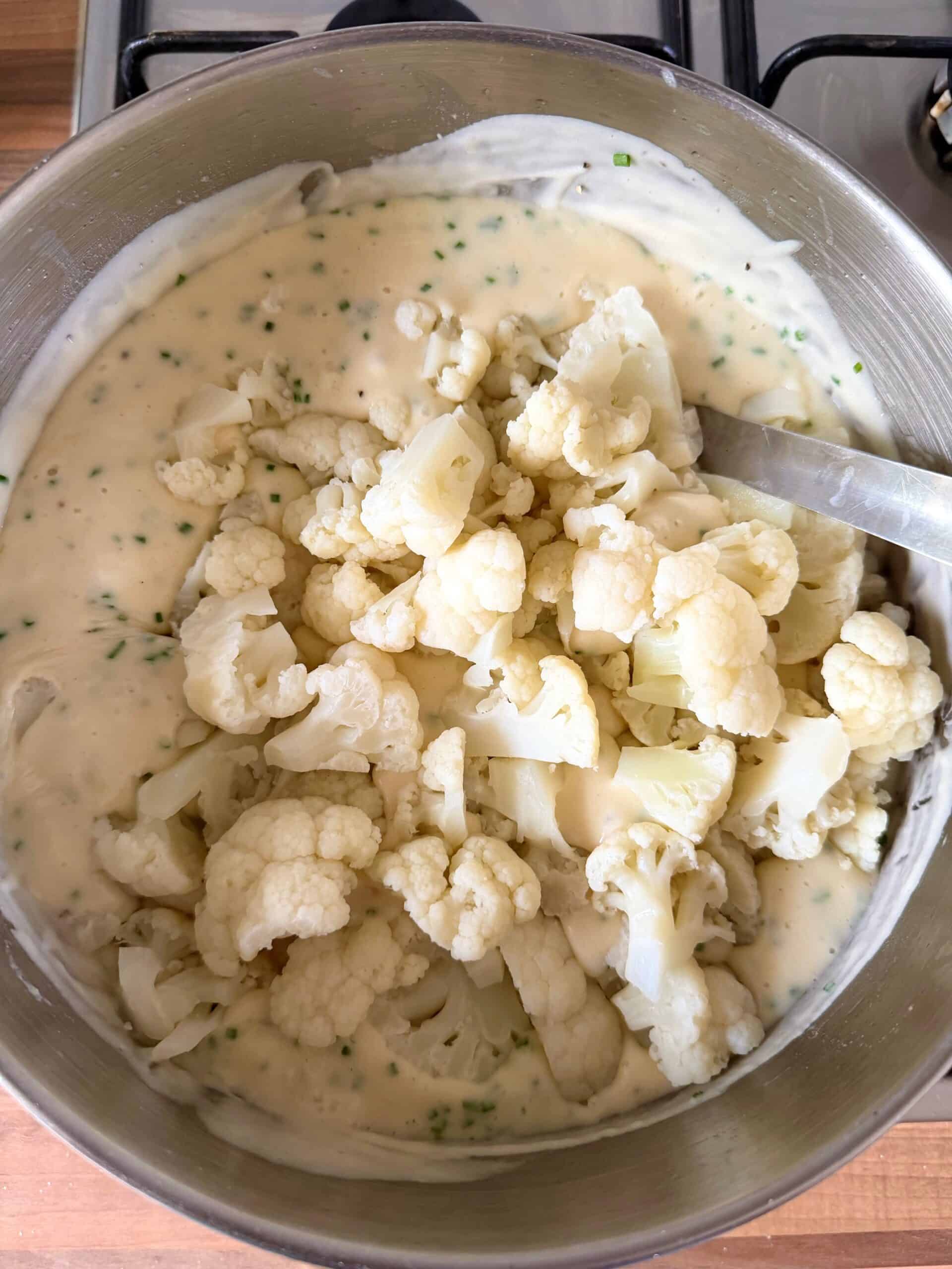 cauliflower in cheese sauce