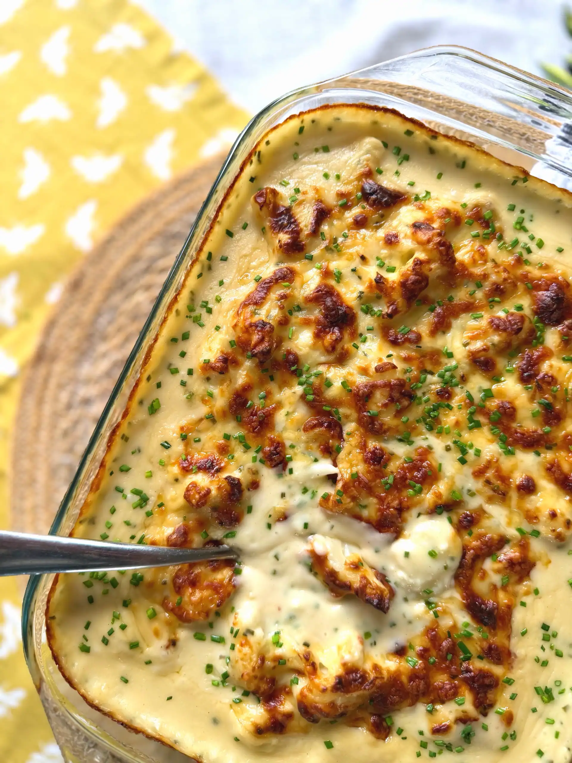 crispy cauliflower cheese with green chives