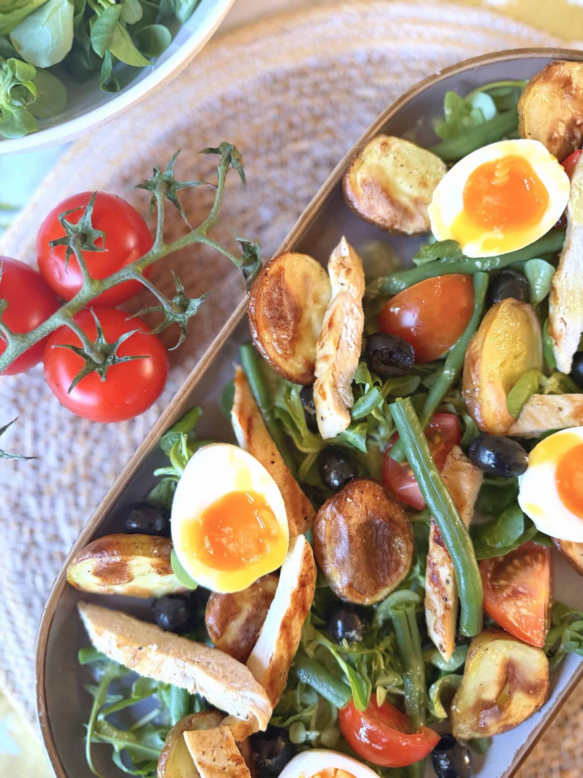 Chicken Nicoise salad