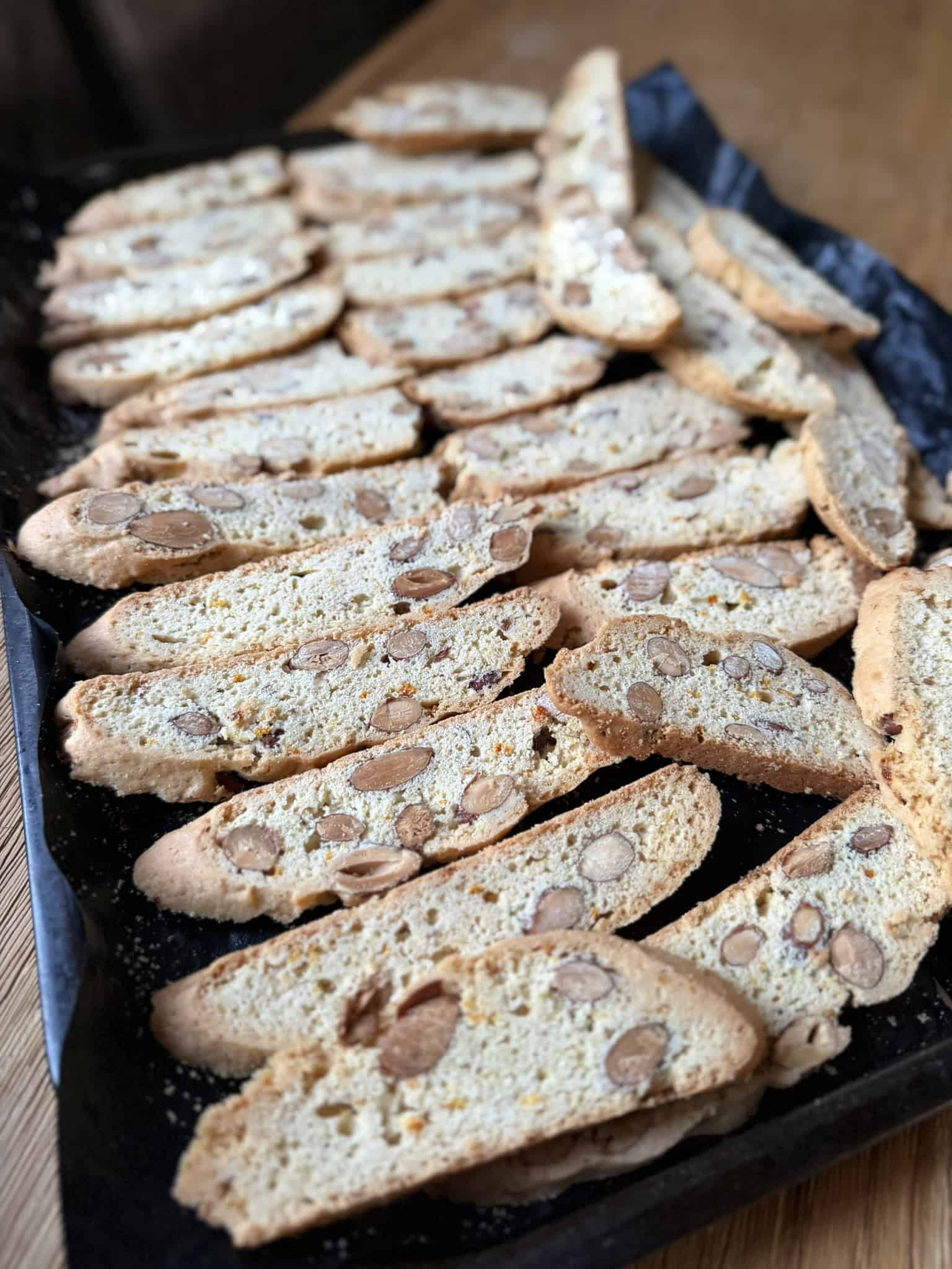 cooling biscotti