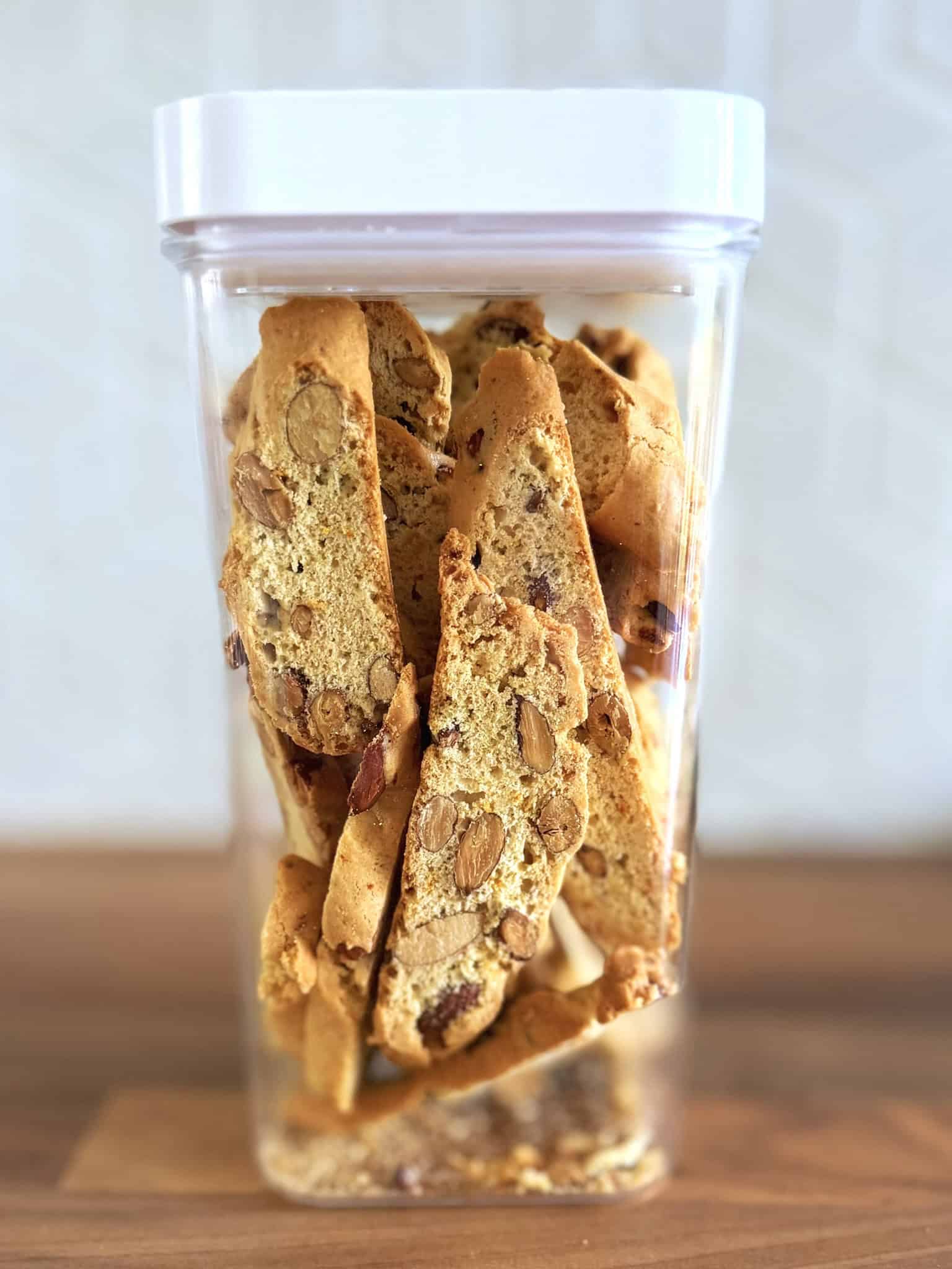 biscotti biscuits in a plastic storage jar