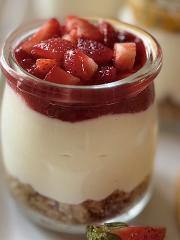 strawberry cheesecakes