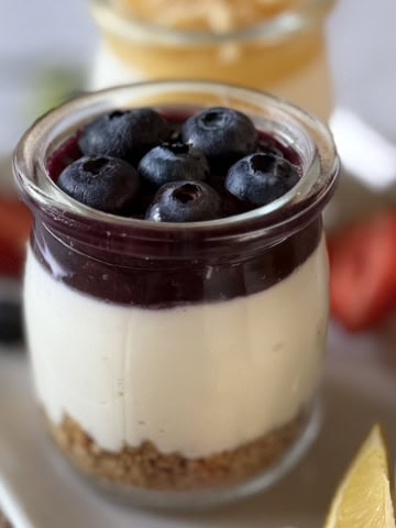 Blueberry cheesecake